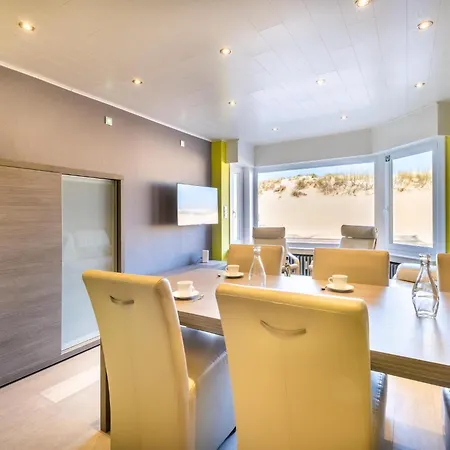 Zeezicht Gv 公寓 *